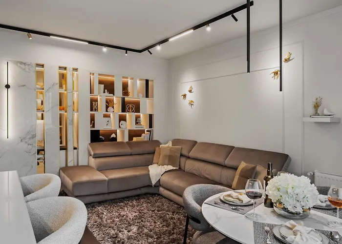 Lägenhet Mido Bird Luxury With Private Parking & Self Check-in *