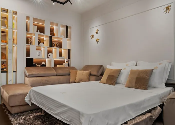 Mido Bird Luxury With Private Parking & Self Check-in * بوخارست