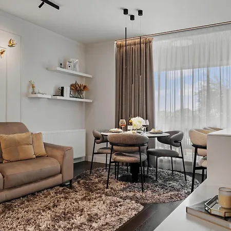 Mido Bird Luxury With Private Parking & Self Check-in *