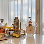 Mido Bird Luxury With Private Parking & Self Check-in *
